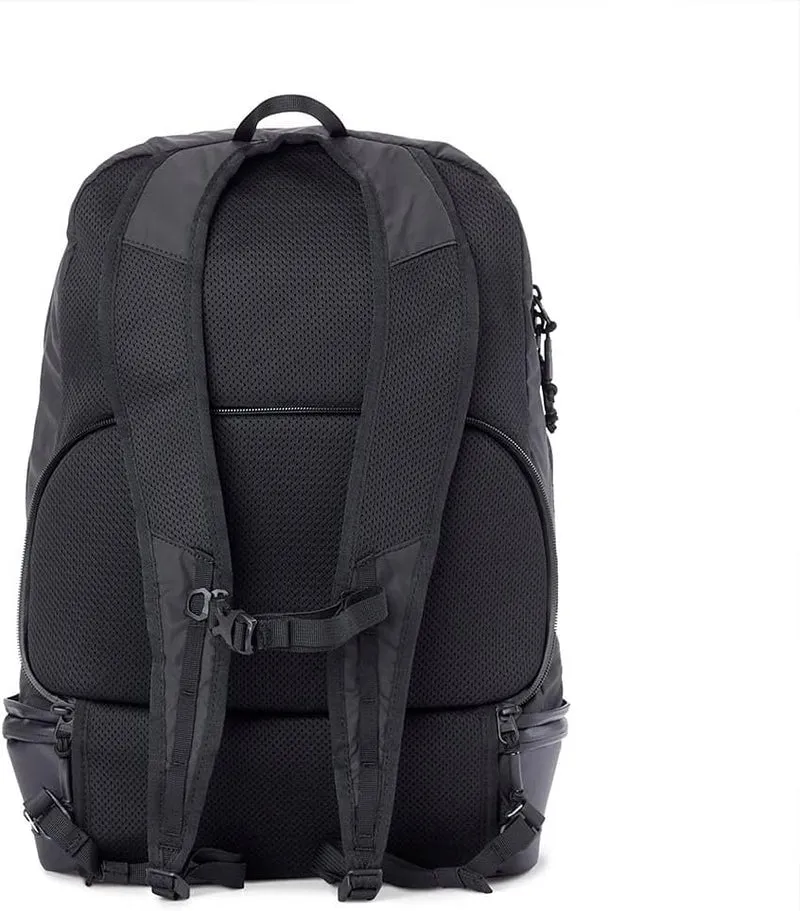 Gomatic MCKINNON Cube Pack 21L Schwarz