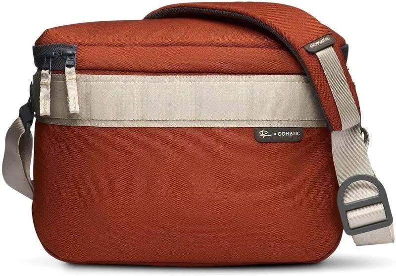 Gomatic LUMA Camera Sling 12L, rust red Orange