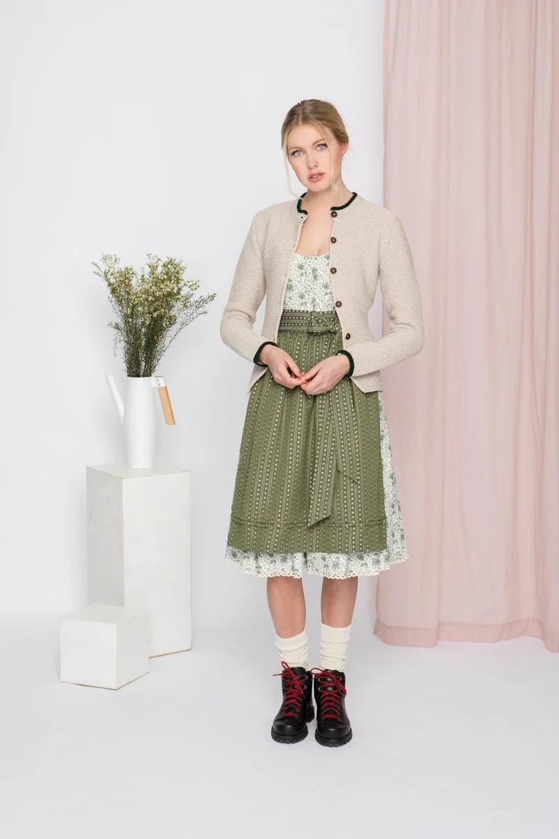 STRICKJACKE HEIDI MIT STEHKRAGEN BEIGE/TANNENGRÜN
