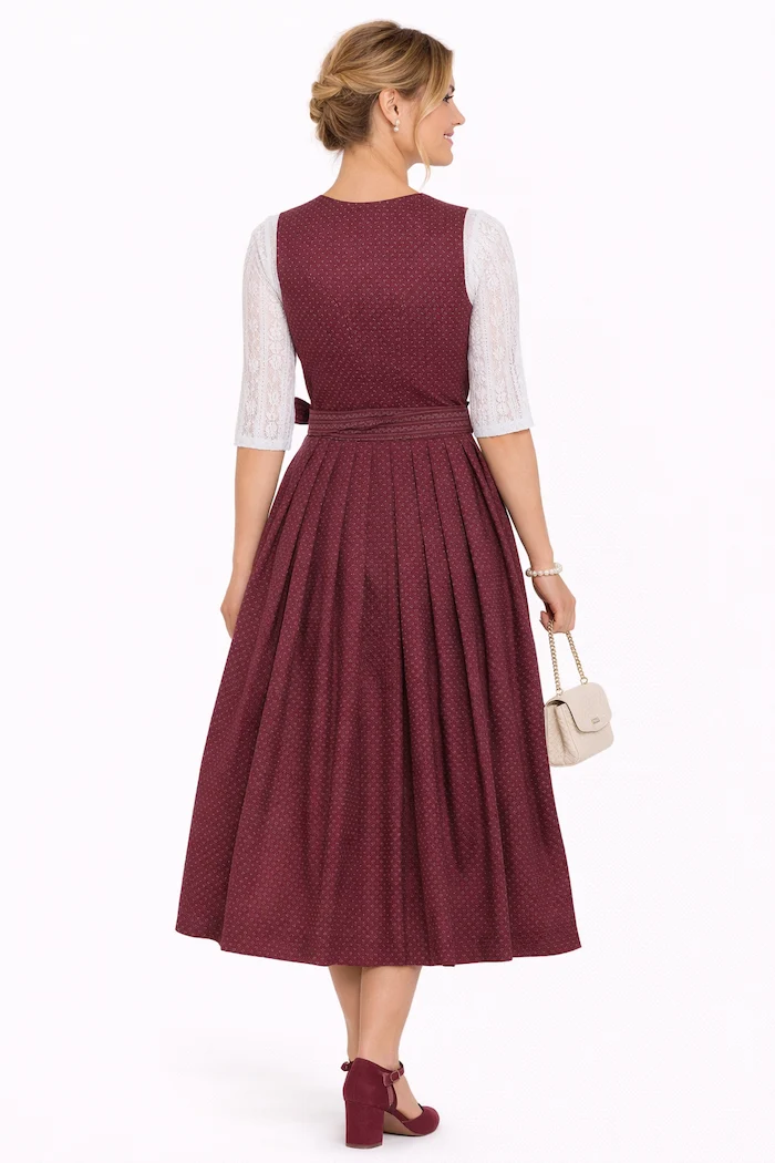 Dirndl aus Baumwolle mit Streifenschürze