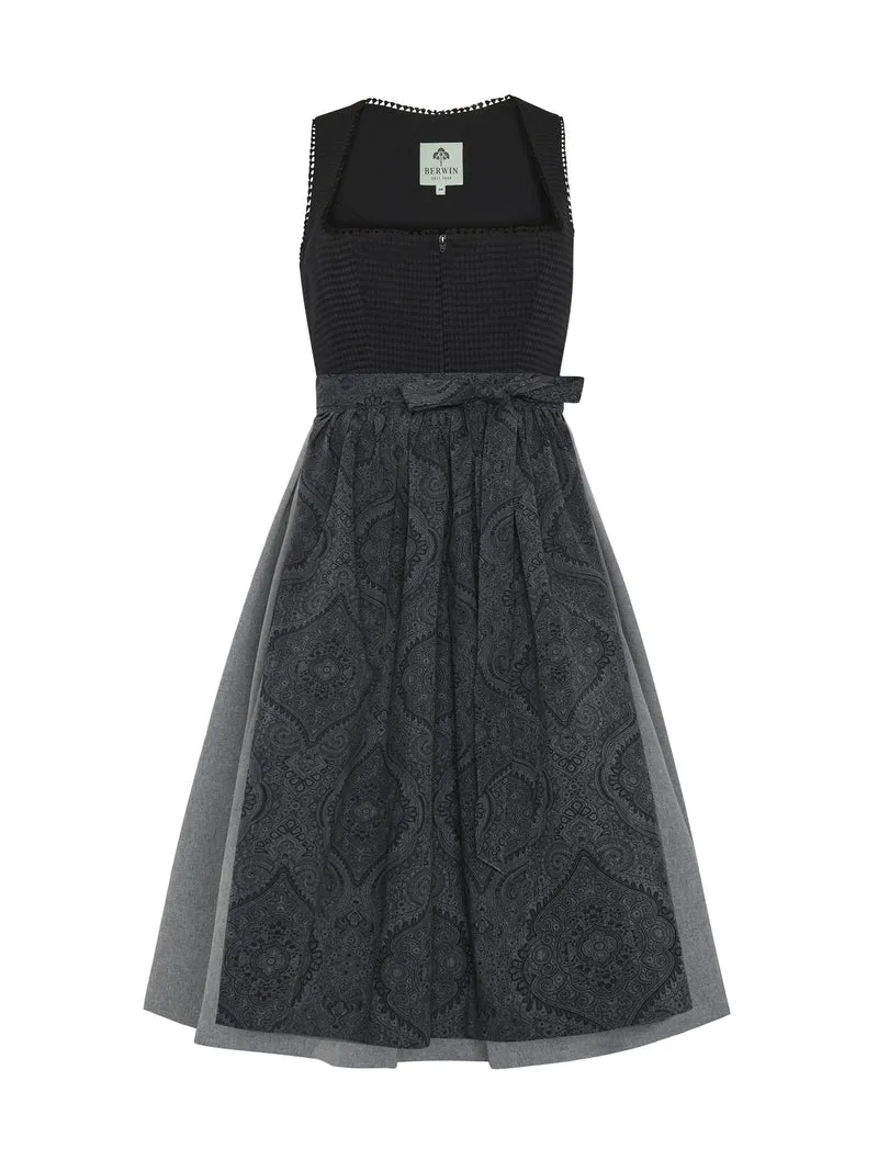 Dirndl mit Jacquard-Oberteil und Besenborte