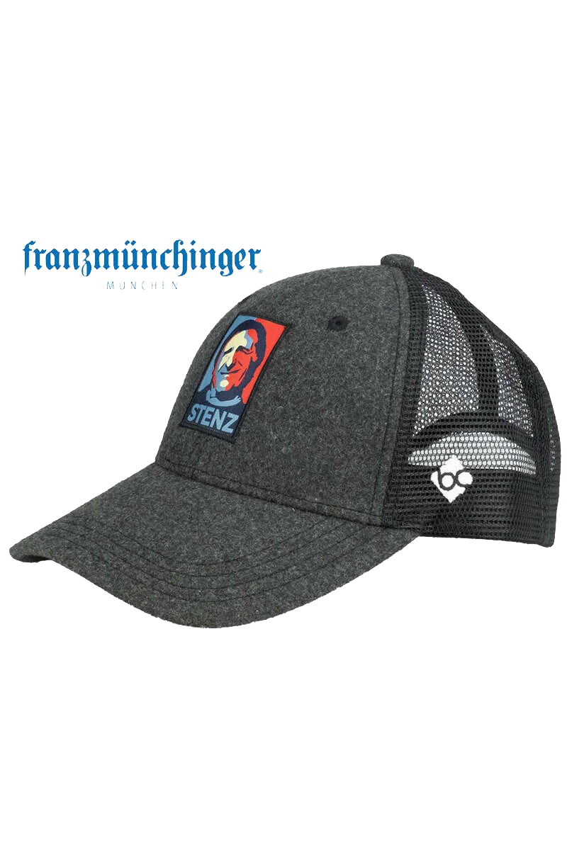 Snapback Cap mit Portrait vom 'Monaco-Franze' auf Filz