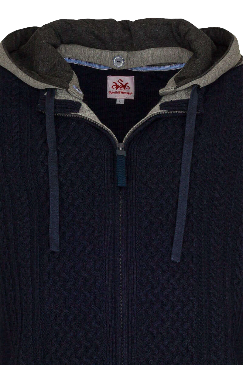 Sportliche Herren Trachtenstrickjacke