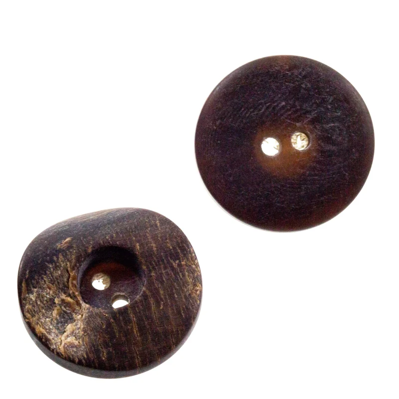 Hornknopf Braun 2-Loch – HK-14-25